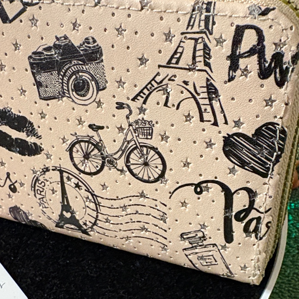 Chic Paris Print Women's Wallet - Picture 5 of 12